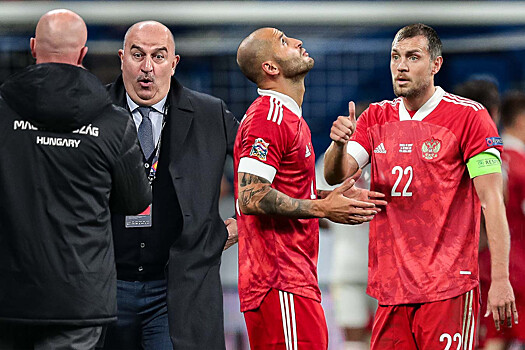 Черчесов удивлялся, Кудряшов молился, Дзюба «лайкал». Лучшие фото матча Россия — Венгрия