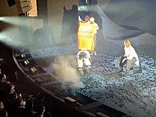 Британские экоактивисты сорвали спектакль "Буря" с Сигурни Уивер