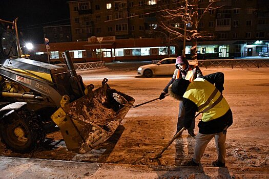 Весенний снегопад. Прокуратура будет следить за работой коммунальщиков
