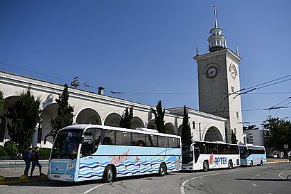 Россиянам предсказали рост спроса на автобусные туры в Крым