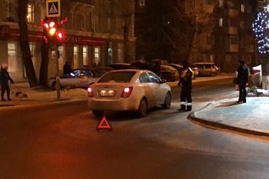 В Екатеринбурге Chevrolet сбил 13-летнего мальчика