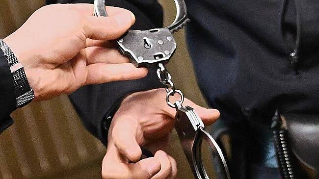 Россиянина задержали за расправу над женщиной и поджог дома