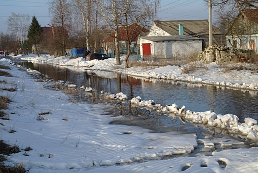 В Курской области в преддверии весеннего паводка наблюдают высокий уровень рек