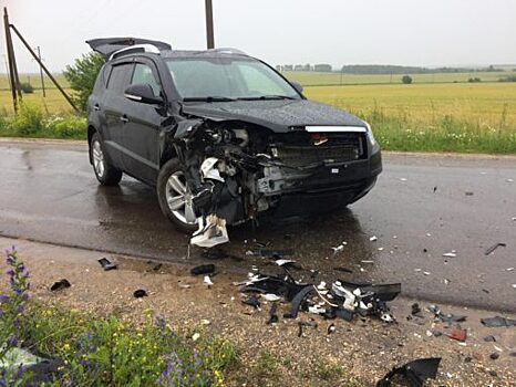 На орловской трассе погода стала причиной выезда автоледи на «встречку»