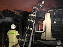 Страховая не смогла взыскать деньги с многодетных уральцев, у которых сгорел дом