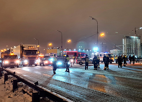 Водителям в Москве задумали разрешить покидать место ДТП