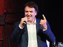 Попавший в ДТП актер Матросов заявил, что выйдет на сцену в субботу