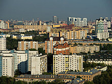 Стоимость элитных квартир в Москве в долларах снизилась до 43%