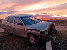 В Волгоградской области водитель ВАЗа пострадал в ДТП с опорой ЛЭП