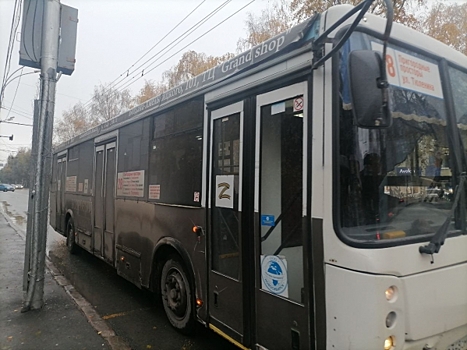 В Новосибирске общественный транспорт регулярно не выходит на маршруты: нет водителей