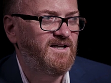 Милонов просит у ФСБ найти в фильме про чеченца-гея экстремизм