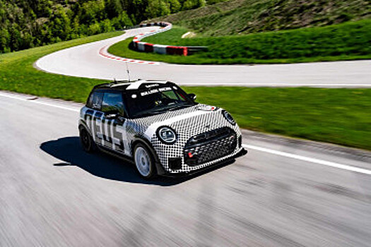 Испытание на выносливость: MINI JCW готов к суровому Нюрбургрингу