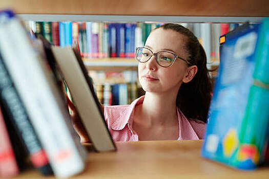 Степашин предложил отменить НДС на покупку книг для детей