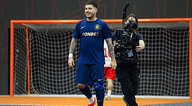 Анару дали 15 суток ареста в Казахстане за оскорбительные высказывания про местных девушек. В конце января стример сыграл в НаПике за 2D