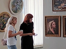 В Барнауле открылась выставка самодеятельных живописцев