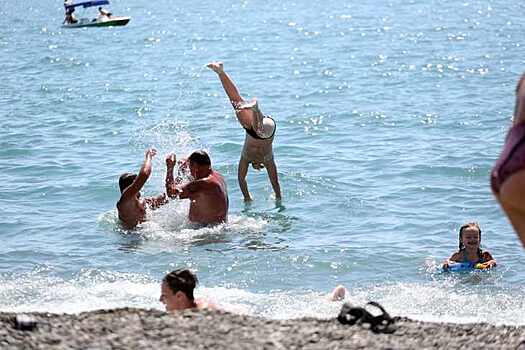 «Известия»: россиянам не хватает авиарейсов в Турцию