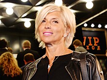55-летняя Алена Свиридова не стесняется неидеальных рук