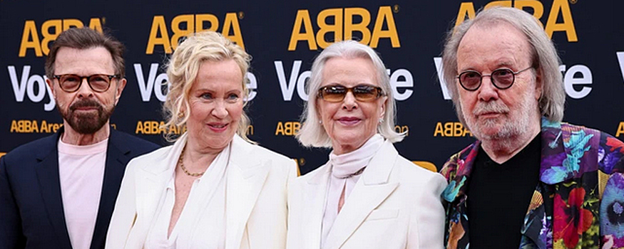 Участники легендарной группы ABBA вместе вышли в свет впервые за 36 лет