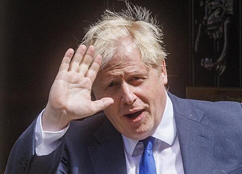 Борис Джонсон поклялся остаться на посту премьер-министра Великобритании