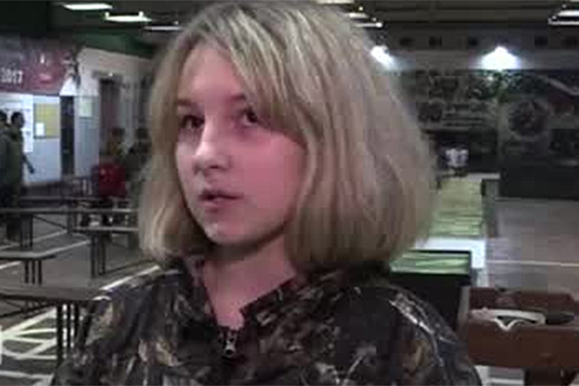 Школьницу из Подмосковья наградили почетным знаком за спасение ребенка