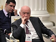 Лео Бокерия провел обследования в колонии