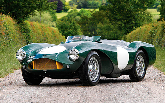 Элегантность на четырех колесах: лучшие автомобили Monterey Car Week