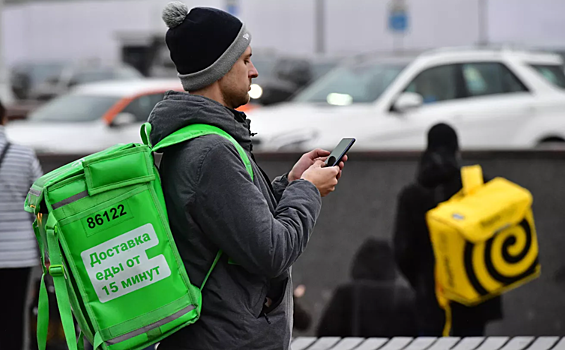Пользователи пожаловались на сбои в работе «Яндекс.Еда» и Delivery