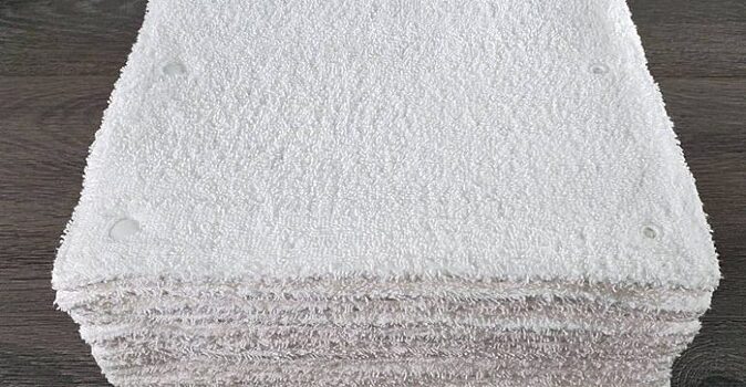 Бумажные полотенца или сушилки: что делать, если выбора нет