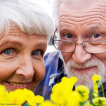 Правительство РФ одобрило проект о выплате частной пенсии в 55 и 60 лет