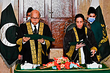 В Пакистане судьей Верховного суда впервые стала женщина