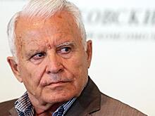 Заслуженный пилот Смирнов отреагировал на слова Алиханова о стоимости самолетов