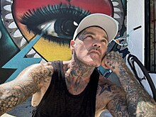 Умер фронтмен группы Crazy Town Сет Бинзер