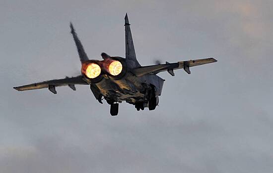 Россия разместила на Новой Земле МиГ-31 для контроля Арктики