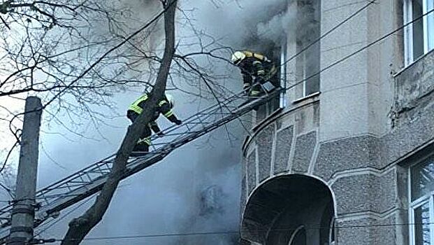 В Одессе объявлен траур в связи с пожаром в колледже