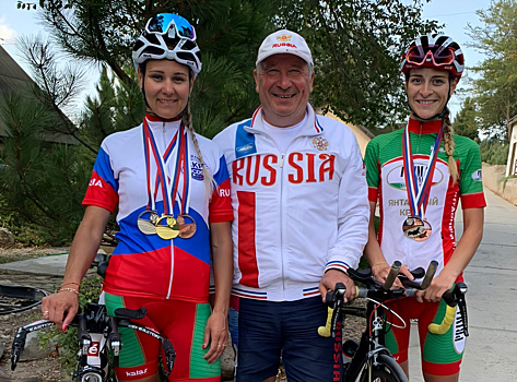 Велогонщицы из Калининграда завоевали пять медалей чемпионата России среди глухих