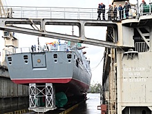 Фрегат "Адмирал флота Советского Союза Исаков" спустили на воду в Петербурге