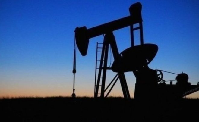 Цена нефти Brent опустилась ниже $79 за баррель впервые с 4 января