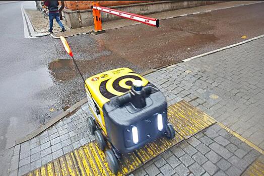 Через полтора года каждый десятый курьер в России будет роботом