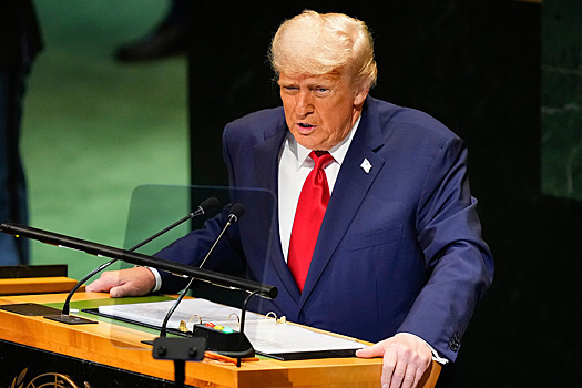 "Теория безумца": Дональд Трамп все больше теряет связь с реальностью