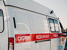 На Ялуторовском тракте фура, груженная кирпичами, столкнулась с пригородной маршруткой и двумя легковушками