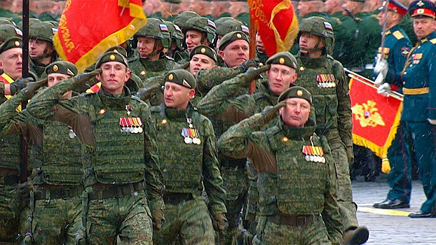 По Красной площади прошел парадный расчет участников спецоперации