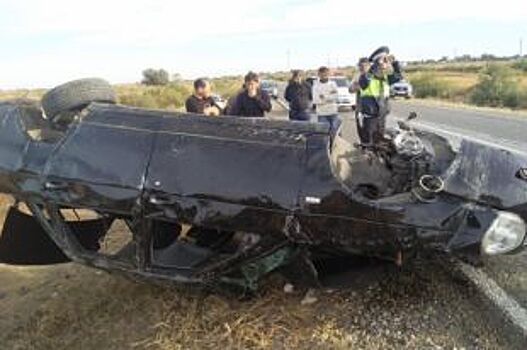 Два человека погибли в ДТП на «Приорах» за воскресенье на Ставрополье