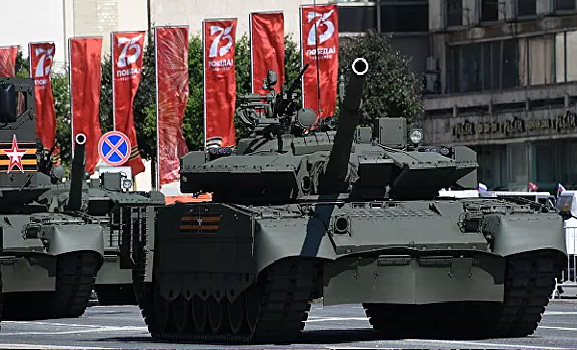 Китай оценил "смертоносные машины" на параде в Москве