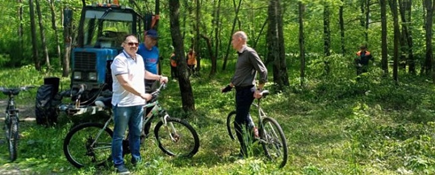 Чиновники районной администрации в Саранске провели планерку на велосипедах