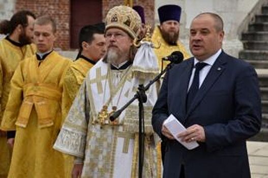 В Рязанском Кремле состоялся молебен во славу города и ВДВ