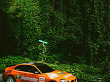 BMW M2 в стиле Jägermeister с дисками HRE: дань культовым гоночным традициям