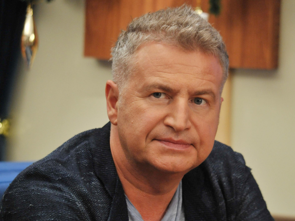 Спим в разных спальнях": Агутин поделился секретом долгих семейных отношений Tel