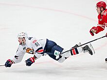 Агент Бурмистрова: ожидая предложения из НХЛ, он мог потерять сезон