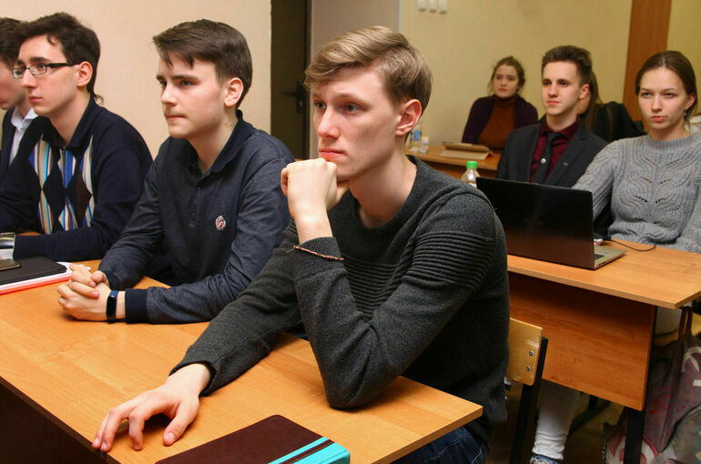 Омские вузы получат более 2,6 миллиардов рублей на капремонт