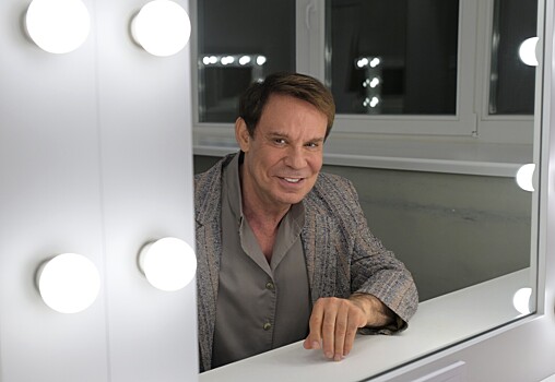 Карьера, развод и мнение о спецоперации: что известно о жизни Ефима Шифрина